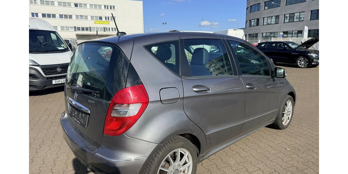 Mercedes-Benz A 160 CDI Automatik Avantgard TÜV Top Zustand 104.212 km 5.499 &euro; Frankfurt 60386