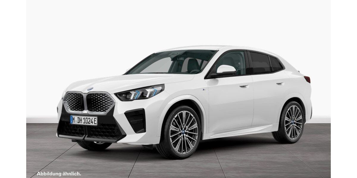 BMW iX2 4.075 km 54.390 &euro; Dreieich-Sprendlingen 63303