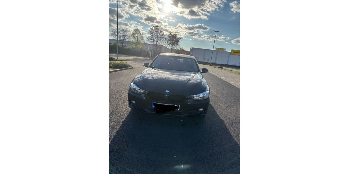 BMW 318 129.845 km 12.399 &euro; Gelnhausen 63571