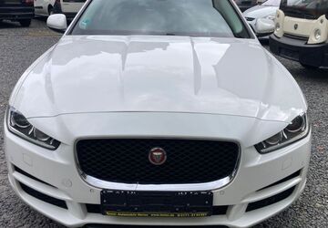 Jaguar XE 125.000 km 14.900 &euro; Hanau 63450