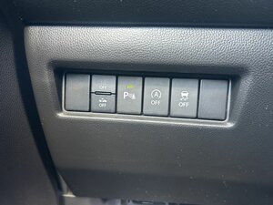 Suzuki Swift Comfort Hybrid*Tempomat*LED*TWW*Apple*Cam* 46.400 km 14.980 &euro; Nidderau 61130