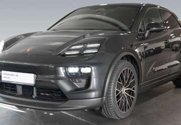 Porsche Macan 9.900 km 89.990 &euro; Frankfurt 60314