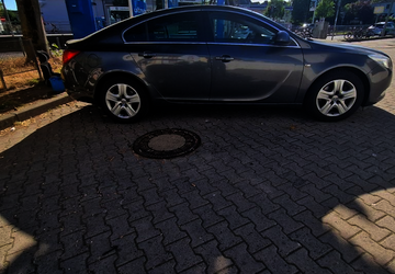 Opel Insignia 103.662 km 6.500 &euro; Frankfurt 60433
