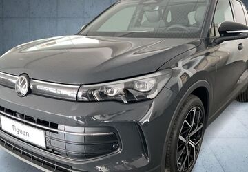 VW Tiguan 5.000 km 44.880 &euro; Frankfurt am Main 60528