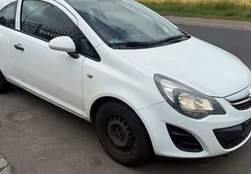 Opel Corsa 178.900 km 2.200 &euro; Hanau 63452
