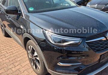 Opel Grandland (X) 70.200 km 11.990 &euro; Karlstein 63791