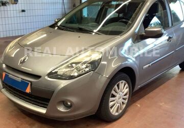 Renault Clio 97.000 km 4.900 &euro; Frankfurt am Main 65933