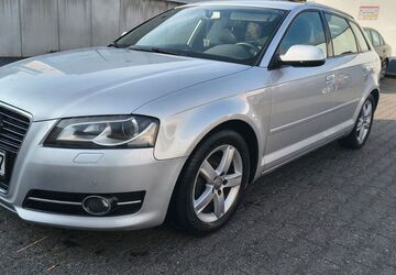 Audi A3 184.000 km 6.450 &euro; Offenbach 63071