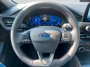 Ford Kuga 2.0 ST-Line Automatik*el.Heck*WinterPaket2* 29.100 km 24.290 &euro; Nidderau 61130