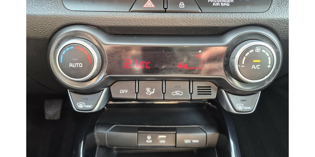 Kia Stonic 1,0 T Vision, PDC, AppleCarplay, Kamera, Na 109.775 km 9.790 &euro; Rodgau 63110