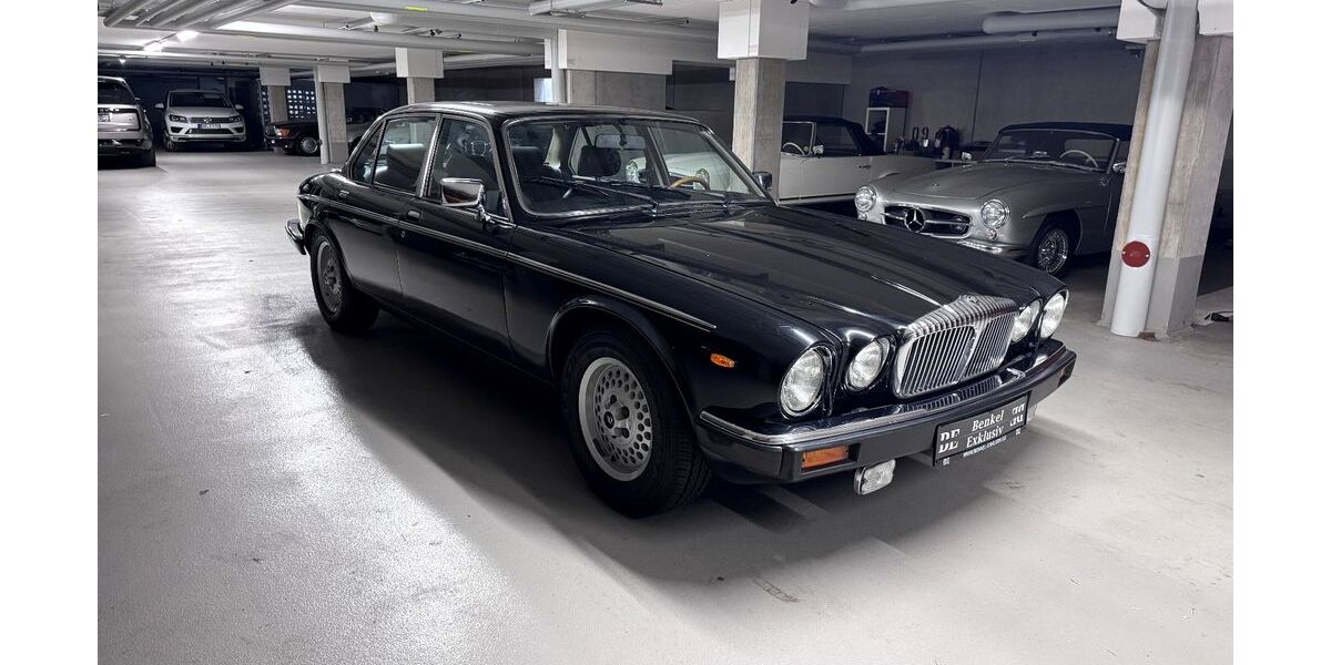 Jaguar Daimler 160.000 km 17.250 &euro; ASchaffenburg 63739
