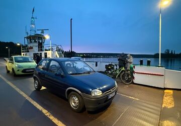 Opel Corsa 93.434 km 2.350 &euro; Frankfurt am main 60326