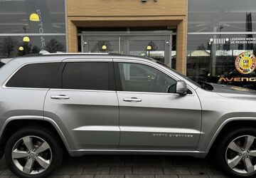 Jeep Grand Cherokee 182.650 km 12.999 &euro; Aschaffenburg 63741