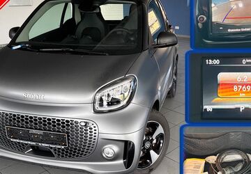 Smart ForTwo 8.769 km 17.250 &euro; Frankfurt/Main 60386
