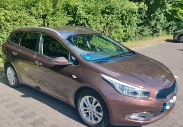 Kia ceed Sportswagon 115.000 km 7.999 &euro; Hanau 63452