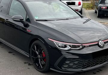 VW Golf 30.700 km 30.999 &euro; Heusenstamm 63150