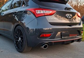 Hyundai i30 82.000 km 13.800 &euro; Offenbach 63073