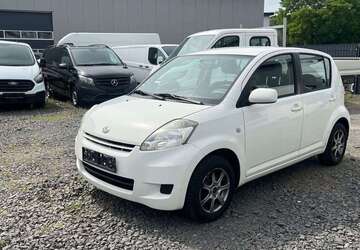 Daihatsu Sirion 157.000 km 2.300 &euro; Büdingen-Düdelsheim 63654