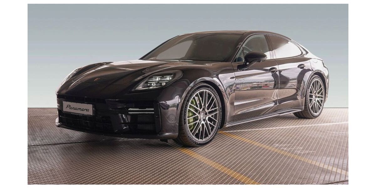 Porsche Panamera 22.500 km 141.960 &euro; Frankfurt 60314