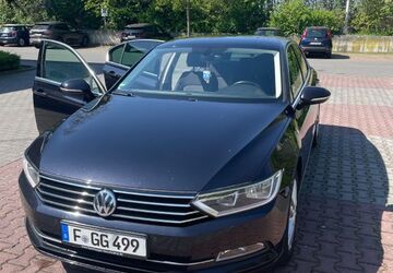 VW Passat 144.500 km 14.800 &euro; Frankfurt 65936