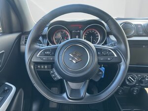 Suzuki Swift Comfort Hybrid*Tempomat*LED*TWW*Apple*Cam* 46.400 km 14.980 &euro; Nidderau 61130