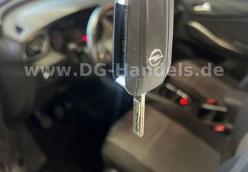 Opel Grandland (X) 73.100 km 11.990 &euro; Hanau 63457