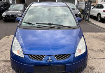 Mitsubishi Colt 105.000 km 2.490 &euro; Hanau 63450