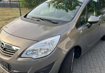 Opel Meriva 201.000 km 2.990 &euro; Hanau 63456