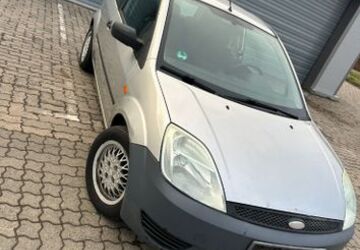 Ford Fiesta 187.042 km 630 &euro; Büdingen 63654