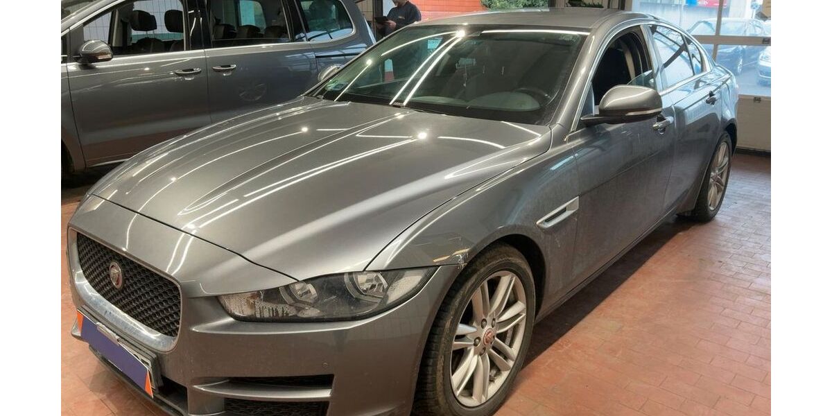 Jaguar XE 156.000 km 7.990 &euro; Frankfurt am Main 65933