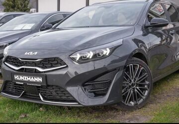 Kia ceed Sportswagon 2.990 km 29.989 &euro; Dietzenbach 63128