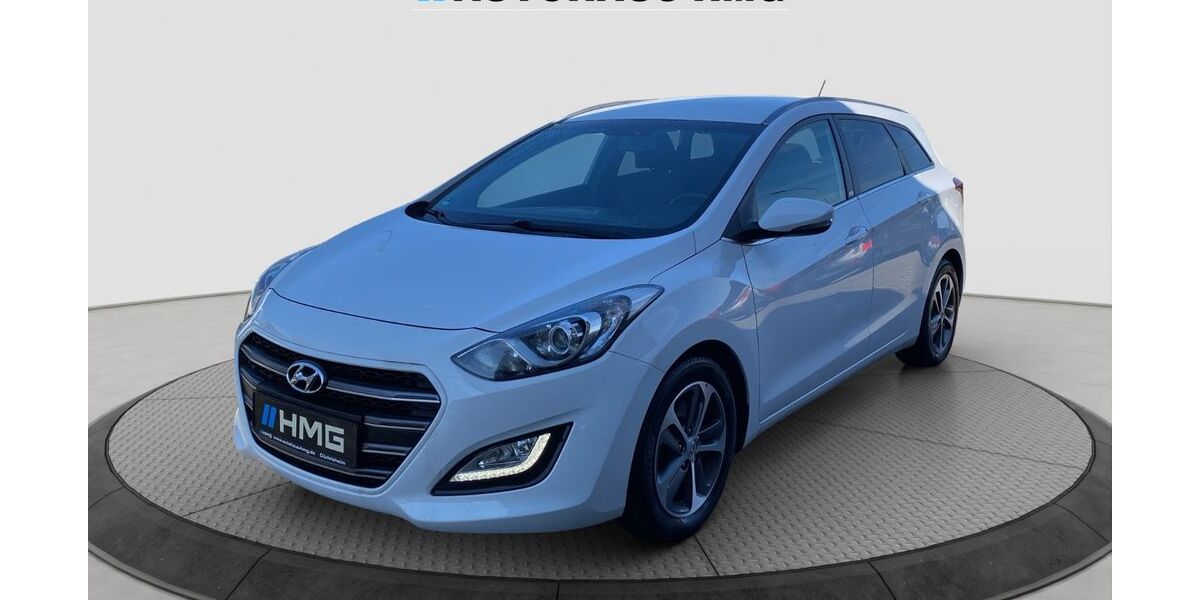 Hyundai i30 140.000 km 7.900 &euro; Büdingen-Düdelsheim 63654