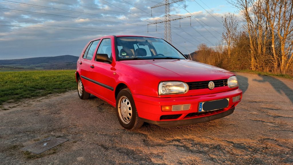 VW Golf 99.000 km 3.999 &euro; Sailauf 63877