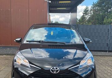 Toyota Yaris 40.400 km 11.490 &euro; Erlensee 63526