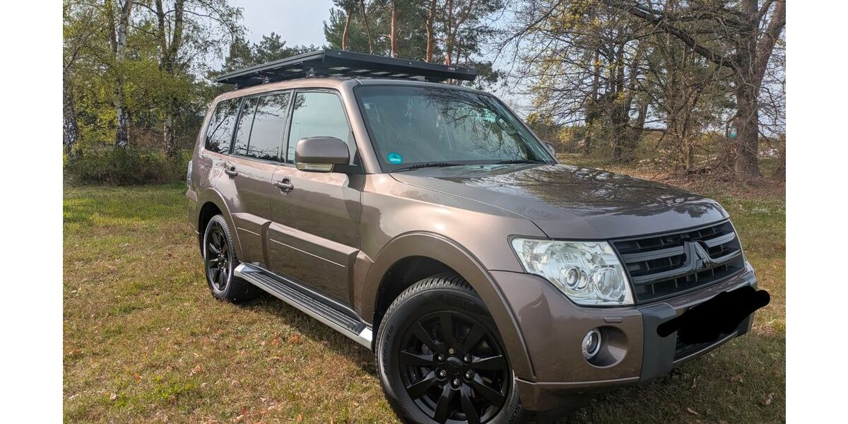 Mitsubishi Pajero 101.400 km 21.700 &euro; Mainhausen 63533