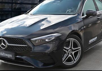 Mercedes-Benz A 180 8.000 km 33.490 &euro; Aschaffenburg 63741