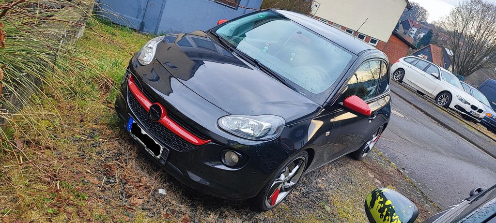 Opel Adam 143.000 km 5.400 &euro; Ortenberg 63683