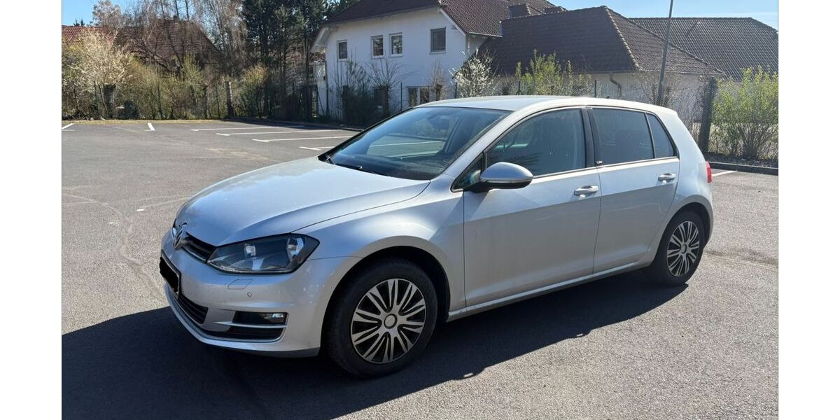 VW Golf 142.000 km 9.900 &euro; Offenbach 63065