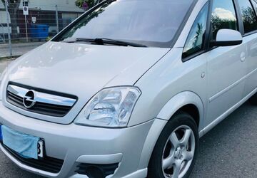 Opel Meriva 121.000 km 4.990 &euro; Frankfurt am Main 60435
