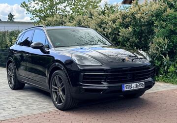 Porsche Cayenne 72.000 km 61.950 &euro; Bad Soden a.T. 65812