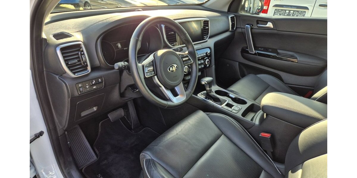 Kia Sportage Black Edition 4WD Automatik, AHK, Leder, 28.421 km 23.890 &euro; Rodgau 63110