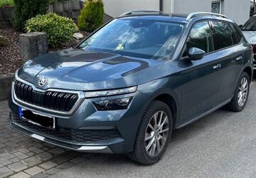 Skoda Kamiq 45.000 km 21.100 &euro; Sommerkahl 63825