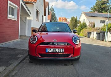 Mini Cooper SE 25.000 km 30.300 &euro; Gross-Zimmern 64846