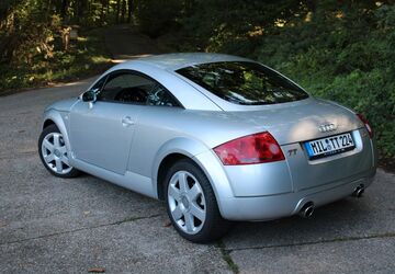 Audi TT 218.000 km 9.900 &euro; Büdingen 63654