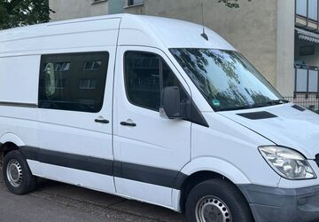 Mercedes-Benz Sprinter 240.000 km 3.300 &euro; Kelsterbach 65451