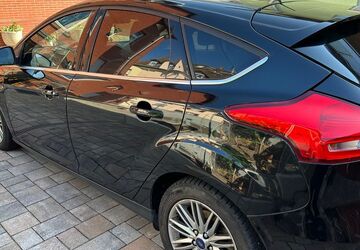 Ford Focus 89.190 km 8.200 &euro; Frankfurt am Main 65934