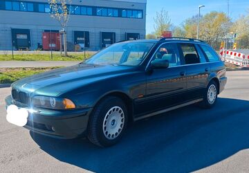 BMW 525 260.000 km 1.290 &euro; Aschaffenburg 63741