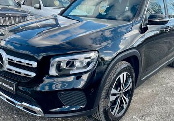Mercedes-Benz GLB 200 119.033 km 27.300 &euro; Frankfurt 60386
