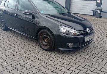 VW Golf 280.000 km 3.950 &euro; Hanau 63452
