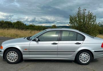 BMW 318 76.000 km 5.000 &euro; friedrichsdorf 61381